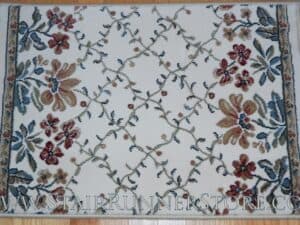 Ancient Garden 57084 Stair Runner Ivory 26"
