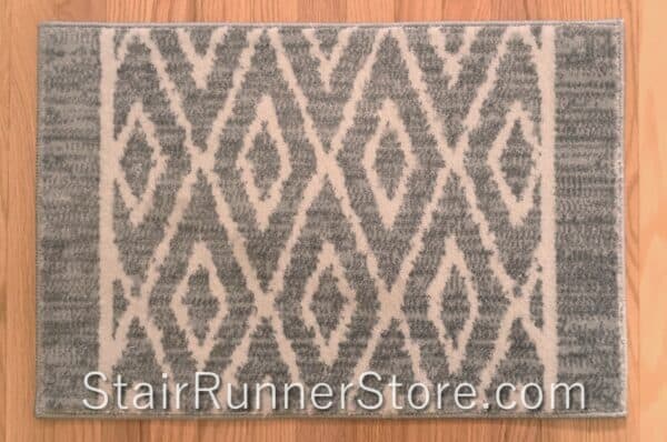 Maxell Diamond Striae armore ivory stair Runner 27" wide sample
