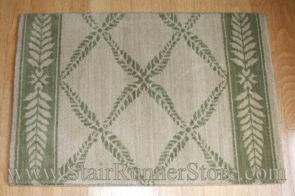 Nourison Chateau Normandy Stair Runner IvoryGreen 27"
